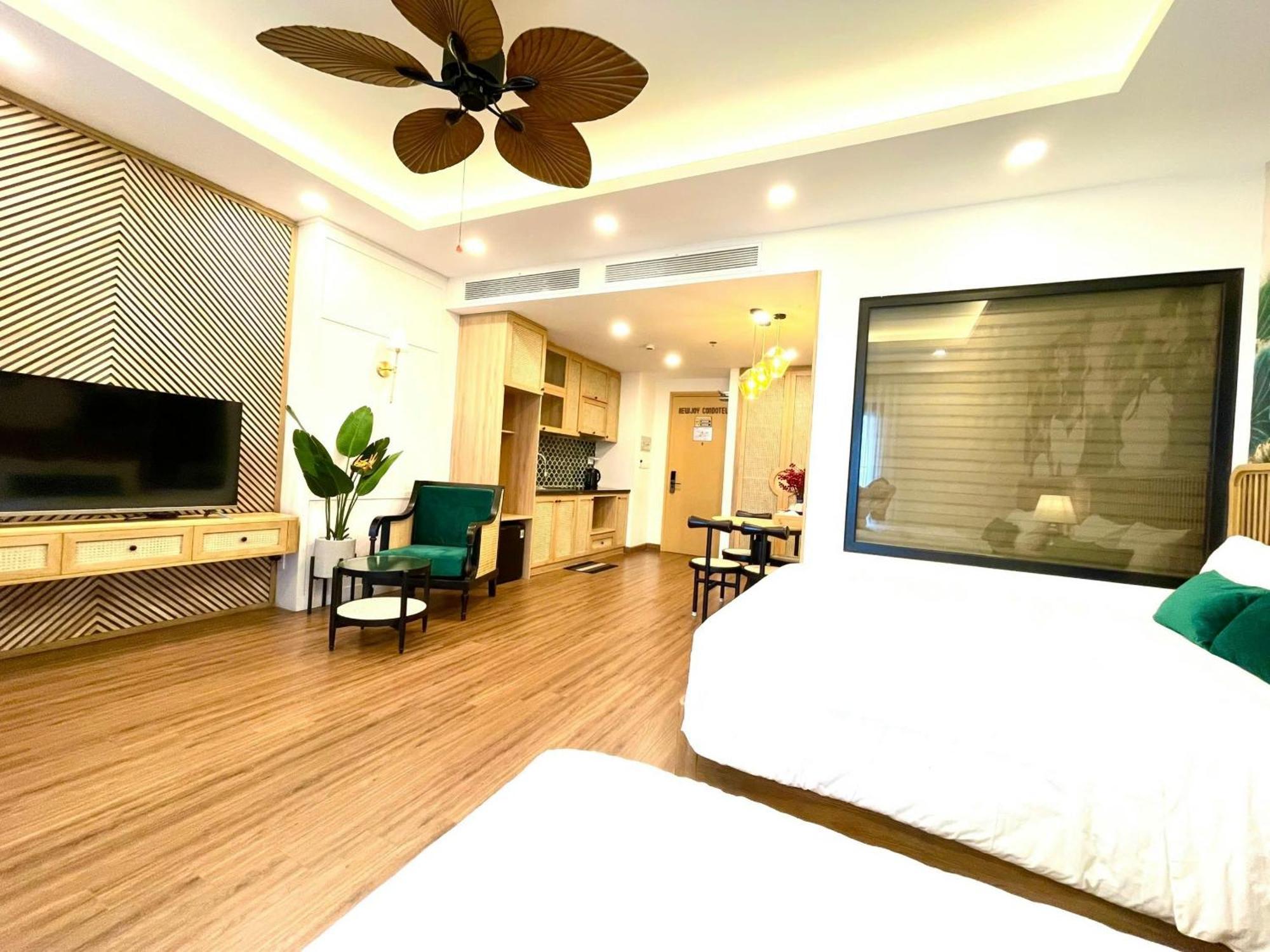 Flc Quy Nhon Seaview Condotel Bagian luar foto