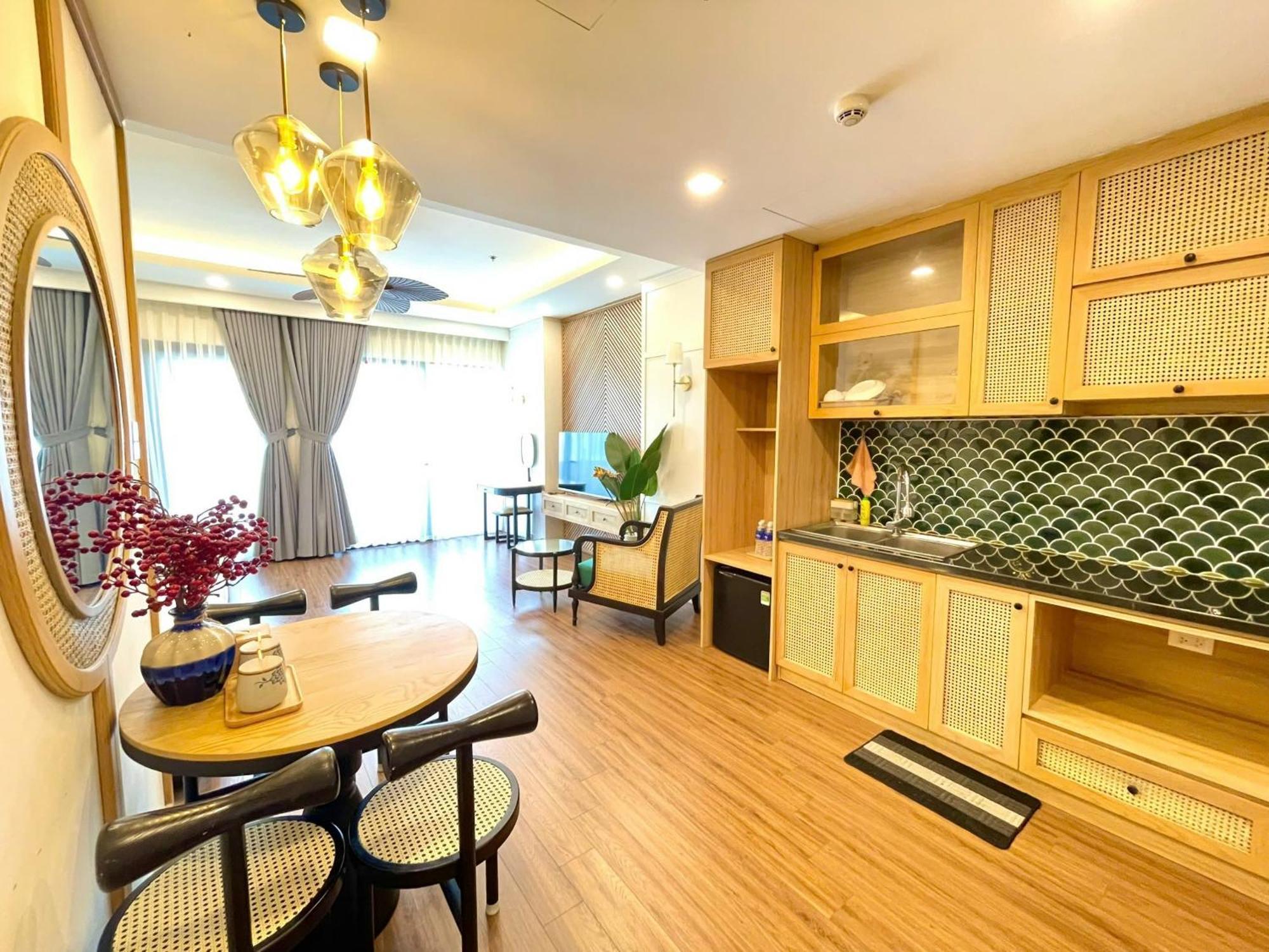 Flc Quy Nhon Seaview Condotel Bagian luar foto
